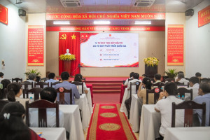 PHƯỜNG AN LỘC THAM DỰ HỘI NGHỊ TOÀN QUỐC QUÁN TRIỆT, TRIỂN KHAI THỰC HIỆN NGHỊ QUYẾT SỐ 10-NQ/TW CỦA BỘ CHÍNH TRỊ