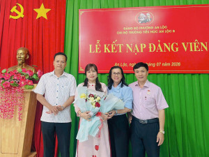 CHI BỘ TRƯỜNG TIỂU HỌC AN LỘC B TỔ CHỨC LỄ KẾT NẠP ĐẢNG VIÊN MỚI 🌺🌺