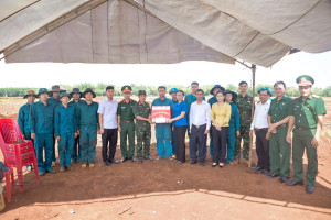 LÃNH ĐẠO PHƯỜNG AN LỘC THĂM, ĐỘNG VIÊN ĐỘI K72 VÀ LỰC LƯỢNG BCH QUÂN SỰ PHƯỜNG THỰC HIỆN NHIỆM VỤ TÌM KIẾM, QUY TẬP HÀI CỐT LIỆT SĨ TẠI XÃ MINH ĐỨC 🇻🇳