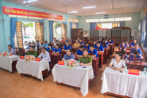PHƯỜNG AN LỘC THAM DỰ LỄ PHÁT ĐỘNG CHIẾN DỊCH “MÙA HÈ SỐ CÙNG VNeID” NĂM 2026