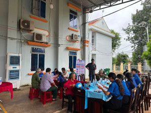 TUỔI TRẺ AN LỘC TÍCH CỰC HỖ TRỢ NGƯỜI DÂN KHÁM SỨC KHỎE