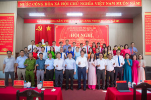 HỘI NGHỊ CÔNG BỐ QUYẾT ĐỊNH THÀNH LẬP ĐẢNG BỘ VÀ CÔNG TÁC CÁN BỘ TẠI CÁC CƠ SỞ GIÁO DỤC MẦM NON, PHỔ THÔNG CÔNG LẬP TRỰC THUỘC ĐẢNG BỘ PHƯỜNG AN LỘC
