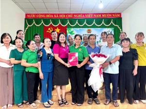 CHI HỘI NÔNG DÂN KHU PHỐ THANH PHÚ RA MẮT MÔ HÌNH DÂN VẬN KHÉO “NÔNG DÂN SỐ” – CÙNG NÔNG DÂN BƯỚC VÀO THỜI ĐẠI SỐ 📱