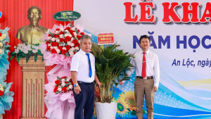 RỘN RÀNG KHAI GIẢNG NĂM HỌC MỚI TẠI TRƯỜNG TIỂU HỌC VÀ THCS THANH PHÚ