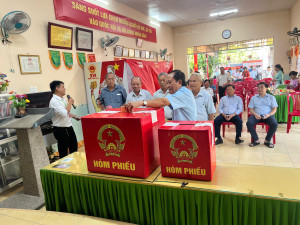 Cập nhật tiến độ bầu cử xã An Phước: Hơn 70% cử tri đi bỏ...