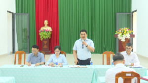 Đ/c Phan Công Minh - PCT.UBND xã phát biểu tại buổi làm việc