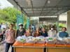 Trao quà cho hộ có hoàn cảnh khó khăn trên địa bàn ấp 1