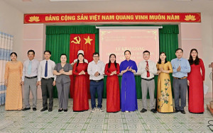 Khai giảng lớp Bồi dưỡng nhận thức về Đảng khóa I năm 2025