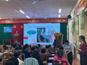 Trạm Y tế xã An Viễn vừa tổ chức hội nghị tuyên truyền chăm sóc sức khỏe người cao tuổi tại hội trường UBND xã