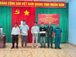 Thanh niên phường Bảo Vinh hăng hái lên đường nhập ngũ năm 2026