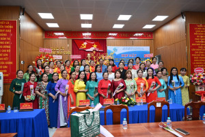 Phường Bảo Vinh sôi nổi họp mặt kỷ niệm 116 năm ngày quốc tế phụ nữ 8/3 và 1986 năm khởi nghĩa Hai Bà Trưng