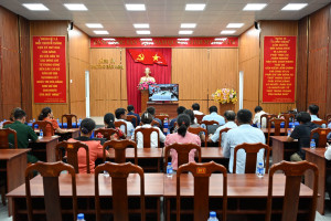 Phường Bảo Vinh – Dự hội nghị trực tuyến về sơ kết 01 năm...