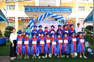 Trường Tiểu học Lý Tự Trọng tổng kết năm học 2025-2026  và lễ ra trường học sinh lớp 5 niên khóa 2021-2026