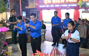 Phường Bảo Vinh tổ chức Lễ thắp nến tri ân các Anh hùng liệt sĩ nhân kỷ niệm 79 năm Ngày Thương binh - Liệt sĩ (27/7/1947 - 27/7/2026)