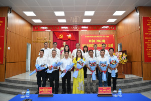PHƯỜNG BẢO VINH TỔ CHỨC HỘI NGHỊ CÔNG BỐ QUYẾT ĐỊNH VỀ CÔNG TÁC CÁN BỘ