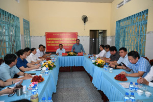 ĐOÀN KHẢO SÁT BAN KINH TẾ - NGÂN SÁCH HĐND THÀNH PHỐ LÀM VIỆC TẠI UBND PHƯỜNG BẢO VINH VỀ QUẢN LÝ, SỬ DỤNG TÀI SẢN CÔNG