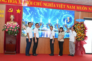 PHƯỜNG BẢO VINH HƯỞNG ỨNG NGÀY CHUYỂN ĐỔI SỐ QUỐC GIA NĂM 2026, RA MẮT MÔ HÌNH TUYẾN PHỐ THÔNG MINH, KHÔNG DÙNG TIỀN MẶT