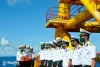Lá phiếu giữa biển khơi