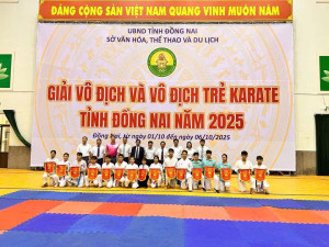 Đội tuyển Karate xã Bàu Hàm tại ngày thi đấu thứ nhất