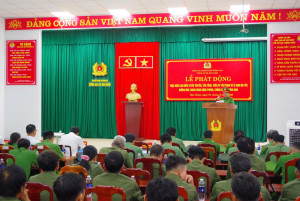 Bàu Hàm: Lễ chào cờ đầu tháng 6 và phát động Cao điểm tấn công, trấn áp tội phạm về tệ nạn ma túy năm 2026