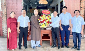 LÃNH ĐẠO XÃ BÀU HÀM THĂM, CHÚC MỪNG CÁC CƠ SỞ PHẬT GIÁO NHÂN DỊP LỄ VU LAN NĂM 2026