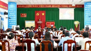ĐẢNG ỦY XÃ BÀU HÀM THAM DỰ HỘI NGHỊ TOÀN QUỐC CỦA BỘ CHÍNH TRỊ, BAN BÍ THƯ NGHIÊN CỨU, HỌC TẬP VÀ QUÁN TRIỆT CÁC NGHỊ QUYẾT, CHỈ THỊ MỚI