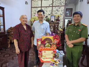 THĂM VÀ CHÚC TẾT CÁC ĐỒNG CHÍ NGUYÊN LÃNH ĐẠO TỈNH ĐỒNG NAI,...