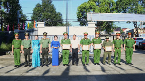 PHƯỜNG BIÊN HÒA BIỂU DƯƠNG, KHEN THƯỞNG LỰC LƯỢNG CÔNG AN...