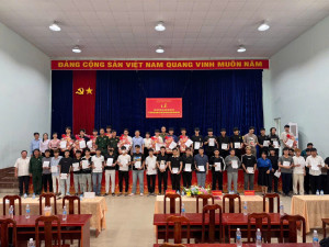 UBND xã Bình An tổ chức buổi lễ trao Quyết định gọi công dân...