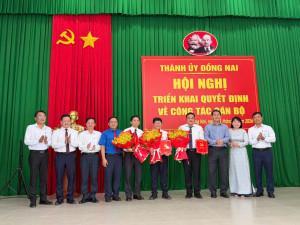 LỄ CÔNG BỐ QUYẾT ĐỊNH VỀ CÔNG TÁC CÁN BỘ TẠI XÃ BÌNH AN