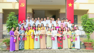 Phường Bình Lộc họp mặt kỷ niệm 95 năm thành lập Hội Liên hiệp Phụ nữ Việt Nam 20/10