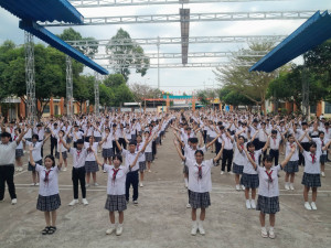 LIÊN ĐỘI THCS LÊ A TỔ CHỨC ĐỒNG DIỄN “HÁT VANG TRONG KỶ...