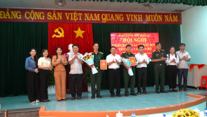 Phường Bình Lộc triển khai Quyết định của Ban Thường vụ Tỉnh ủy, Ban Thường vụ Đảng uỷ phường về công tác cán bộ năm 2026