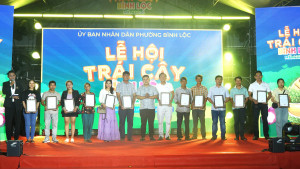 Khoảng 25.000 lượt khách đến với Lễ hội Trái cây và vườn du lịch Bình Lộc