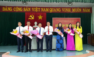 Kỳ họp thứ nhất HĐND phường Bình Lộc