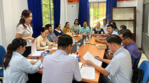 Phó Chủ tịch UBND phường Bình Long làm việc với Phòng Văn hoá - Xã hội