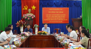 Chủ tịch UBND phường Bình Long Đặng Hoàng Thái làm việc với Ban Quản lý dự án lưới điện miền Nam