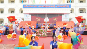 Trường THPT Bình Long khai giảng năm học và khánh thành ngôi trường mới