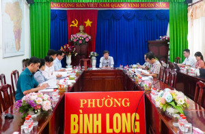 BÌNH LONG HỌP THÀNH VIÊN UBND ĐỂ QUYẾT ĐỊNH MỘT SỐ VẤN ĐỀ QUAN TRỌNG CỦA ĐỊA PHƯƠNG