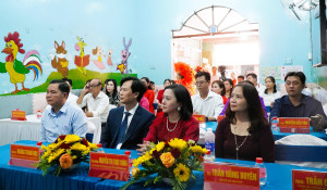 PHÓ CHỦ TỊCH UBND PHƯỜNG TRẦN VĂN TUẤN DỰ LỄ KHAI TRƯƠNG VĂN PHÒNG VIỆN NGHIÊN CỨU, ĐÀO TẠO VÀ ỨNG DỤNG TÂM LÝ TẠI BÌNH LONG