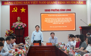 HĐND TỈNH GIÁM SÁT VIỆC TRIỂN KHAI CÔNG TÁC BẦU CỬ TẠI PHƯỜNG BÌNH LONG