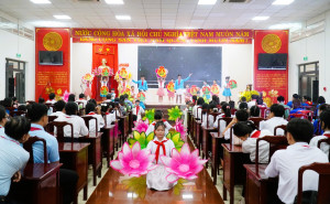 Bình Long tuyên dương Chỉ huy Đội và Đội viên tiêu biểu