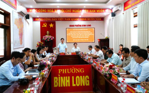 Giám sát việc thực hiện chính sách đối với cán bộ, công chức, viên chức trên địa bàn phường Bình Long