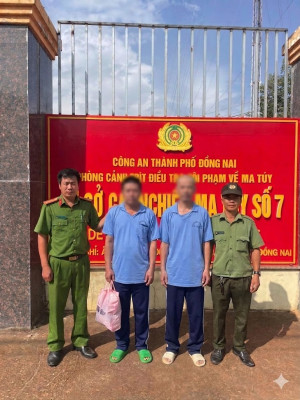 CÔNG AN PHƯỜNG BÌNH LONG THI HÀNH QUYẾT ĐỊNH ĐƯA NGƯỜI NGHIỆN MA TÚY VÀO CƠ SỞ CAI NGHIỆN BẮT BUỘC