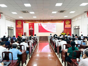 Tập huấn, hướng dẫn sử dụng ứng dụng, phần mềm trong các cơ quan Đảng phường Bình Long và An Lộc