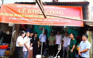 Bình Long sửa chữa nhà cho con đẻ người hoạt động kháng chiến bị nhiễm chất độc hoá học