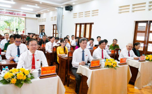 HĐND phường Bình Long thông qua 05 Nghị quyết thực hiện hiệm vụ của địa phương