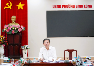 PHƯỜNG BÌNH LONG HỌP HỘI ĐỒNG THI ĐUA - KHEN THƯỞNG