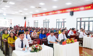 Bình Long công bố các quyết định thành lập các cơ sở giáo dục công lập