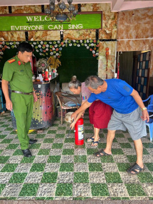 CÔNG AN PHƯỜNG BÌNH LONG TĂNG CƯỜNG KIỂM TRA, TUYÊN TRUYỀN BẢO ĐẢM AN TOÀN PHÒNG CHÁY, CHỮA CHÁY VÀ CỨU NẠN, CỨU HỘ TRÊN ĐỊA BÀN